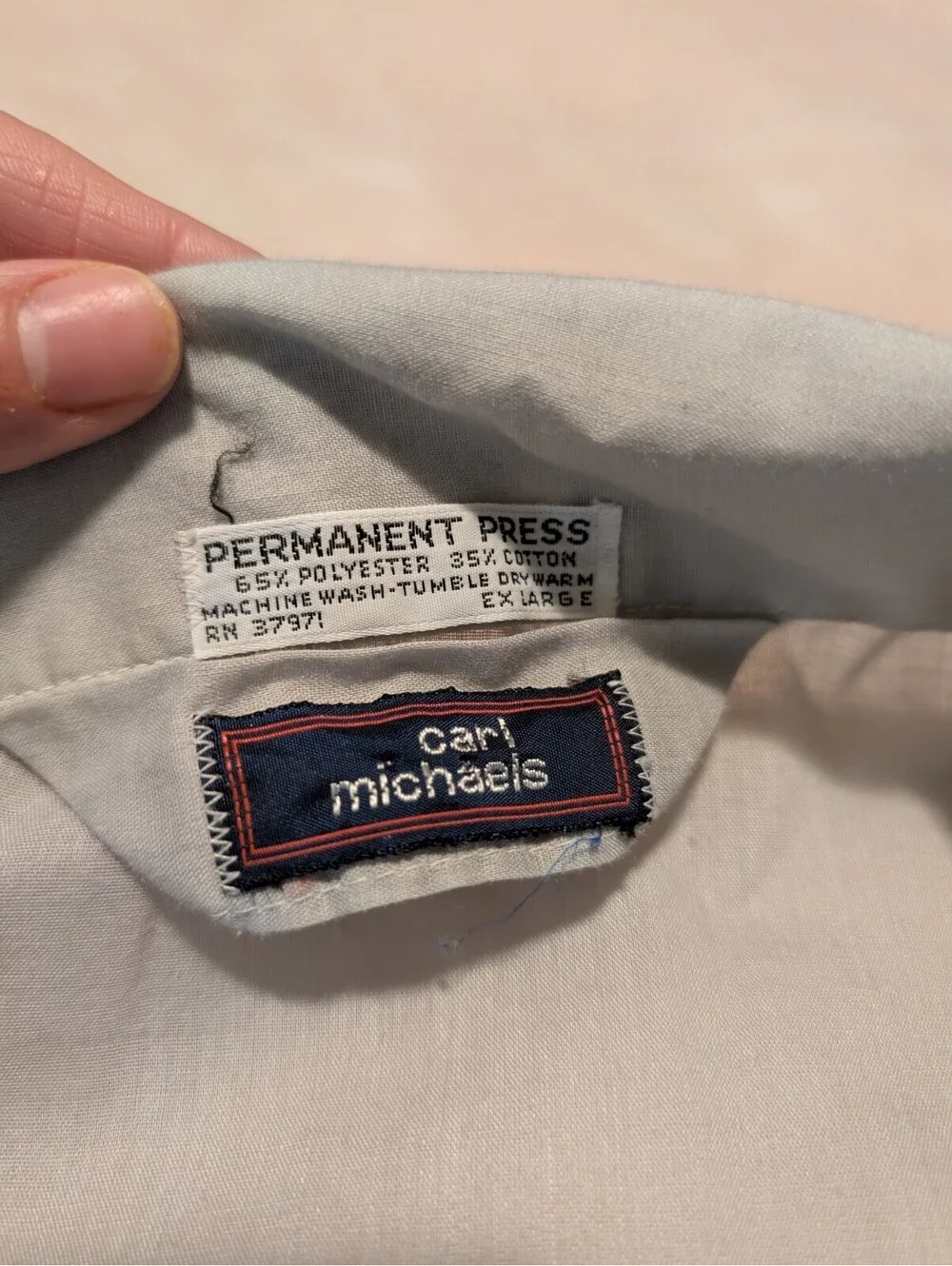 Vintage Carl Michaels Men’s Pajama Set XL Gray Red Piping 2 Pc Long Sleeve Pants